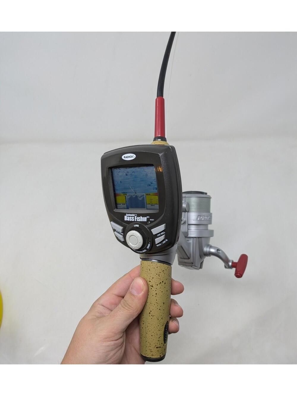 Radica Cast Master Bass Fishin’ Handheld Electronic Game Tested Works